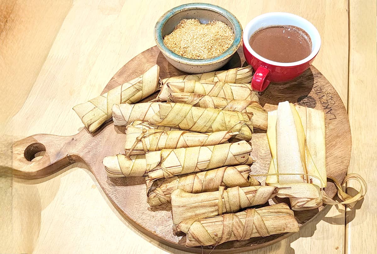 Suman and sikwate or hot chocolate served at Lake View Cafe.